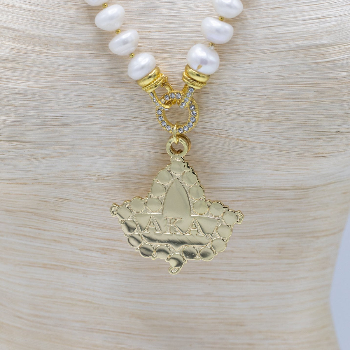 Golden Ivy And Shell Pearl – Virtuous Woman Total And Complete